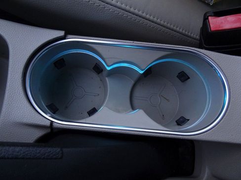 Used 2015 Ford Fiesta Titanium image 38