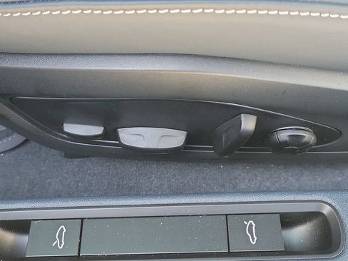 Certified 2026 Porsche 911 Carrera 4S AWD/4WD image 29