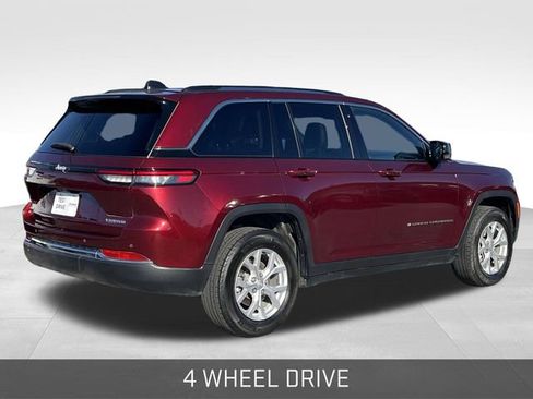 Used 2023 Jeep Grand Cherokee Limited image 7