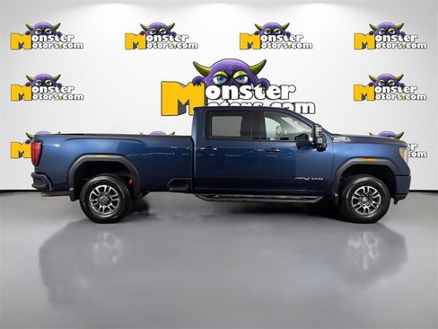 Used 2021 GMC Sierra 2500 AT4 w/ AT4 Preferred Package image 4