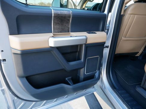 Used 2022 Ford F350 Lariat w/ Lariat Ultimate Package image 39