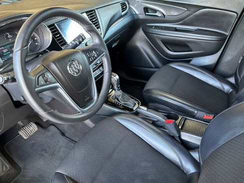 Used 2021 Buick Encore Preferred FWD image 10