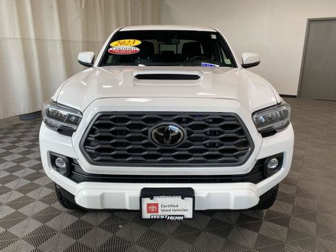 Certified 2023 Toyota Tacoma TRD Sport AWD/4WD image 3