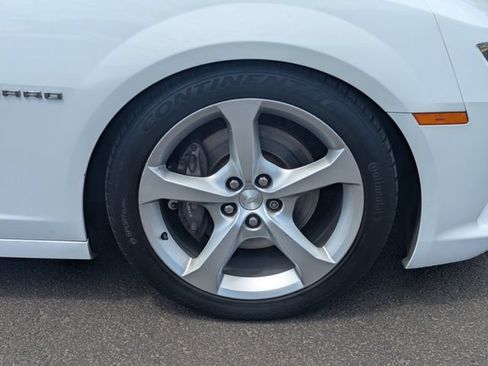 Used 2015 Chevrolet Camaro SS w/ RS Package RWD image 8