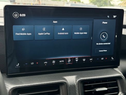 Used 2024 Ford Mustang Coupe RWD image 21