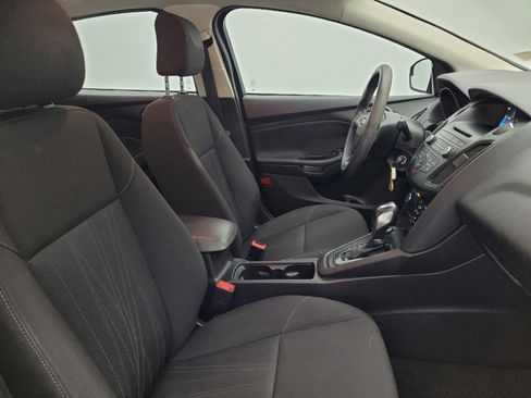 Used 2015 Ford Focus SE image 21