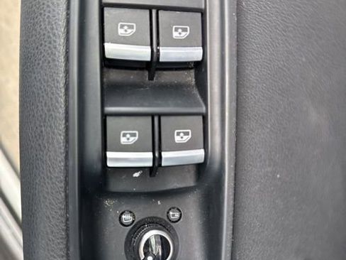 Used 2021 Audi Q7 3.0T Premium Plus AWD/4WD image 15