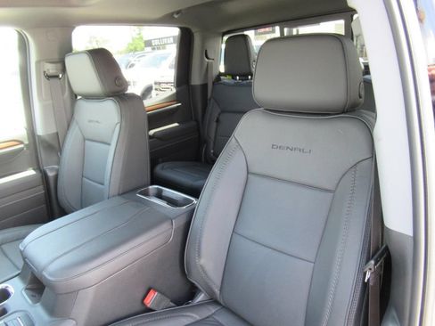 New 2026 GMC Sierra 1500 Denali w/ Denali Reserve Package AWD/4WD image 22