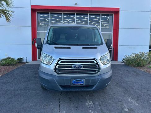 Used 2015 Ford Transit 150 XLT RWD image 2