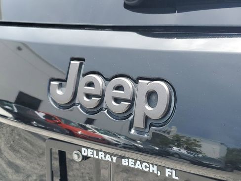 Used 2020 Jeep Grand Cherokee Limited X AWD/4WD image 9