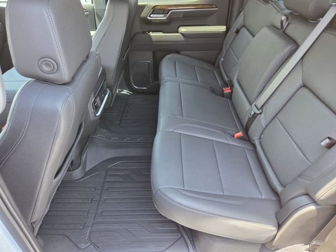 New 2025 GMC Sierra 1500 Elevation w/ Elevation Premium Package image 7