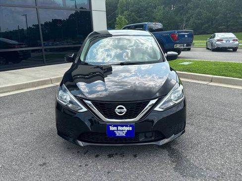 Used 2018 Nissan Sentra S FWD image 2