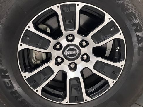 Used 2024 Nissan Titan SV w/ SV Convenience Package AWD/4WD image 73