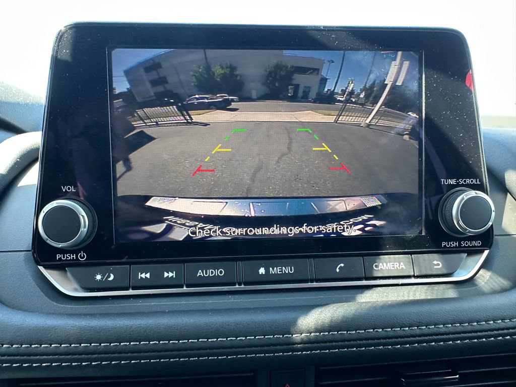 Used 2026 Nissan Rogue SV w/ Cold Weather Package FWD image 31