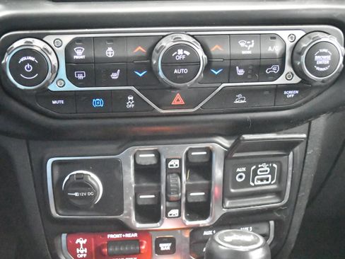 Used 2021 Jeep Wrangler Unlimited Rubicon 4xe w/ Cold Weather Group image 26