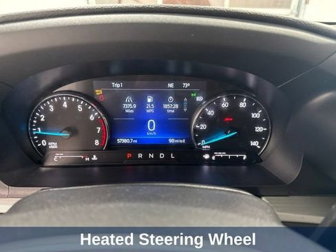 Used 2022 Ford Explorer XLT w/ XLT Sport Appearance Package AWD/4WD image 16