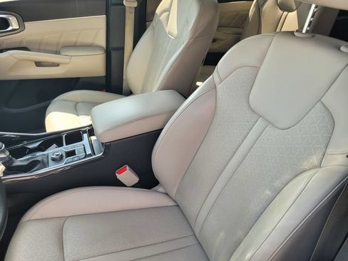 Used 2021 Kia Sorento SX FWD image 11