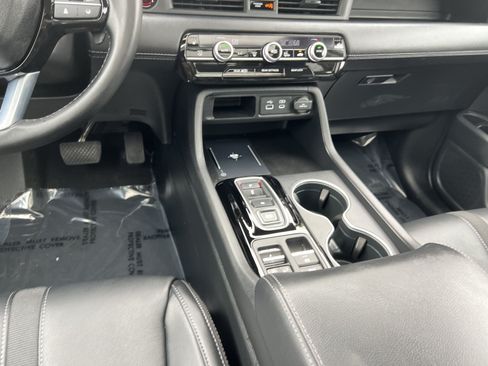 Used 2023 Honda Pilot Touring image 23