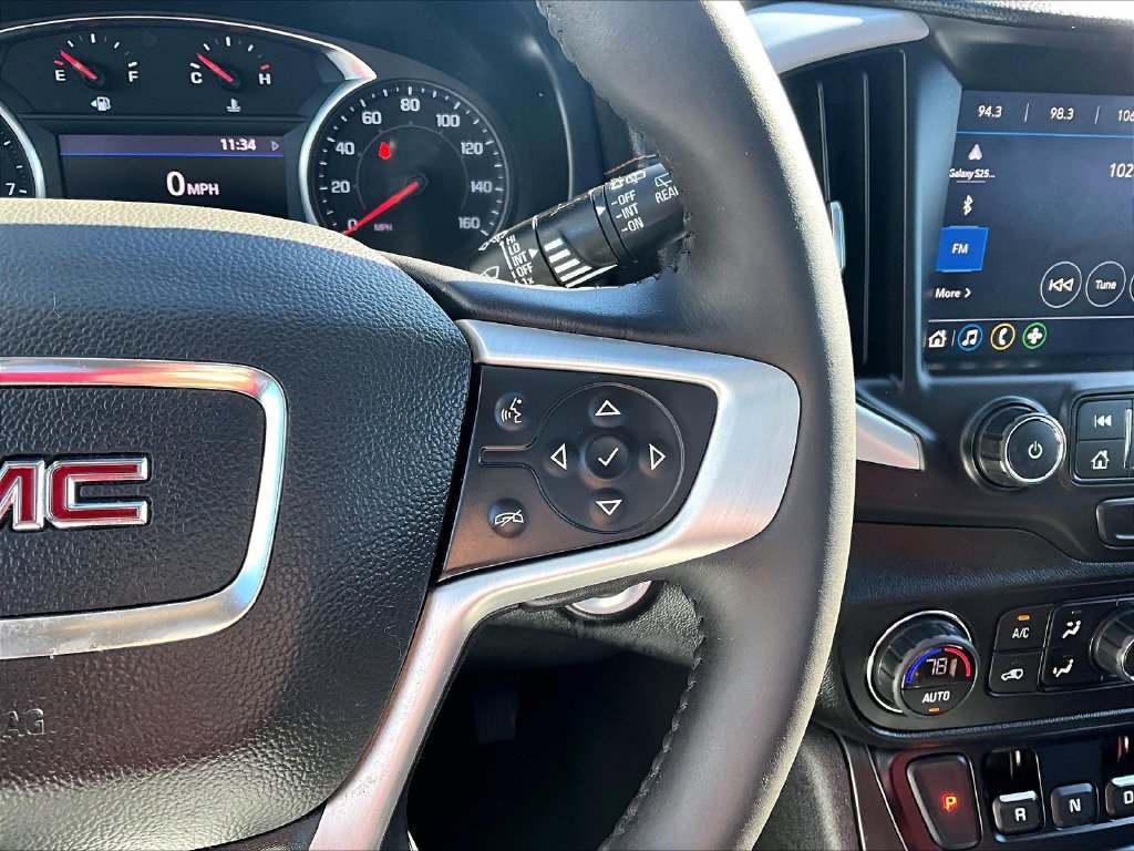 Used 2021 GMC Terrain SLT w/ Elevation Edition AWD/4WD image 16