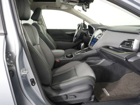 Certified 2024 Subaru Outback Onyx Edition XT AWD/4WD image 40