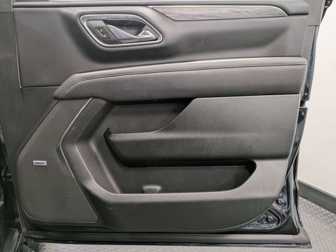 Used 2023 GMC Yukon SLT image 27