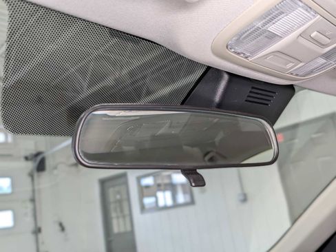 Used 2018 Honda Accord LX image 34