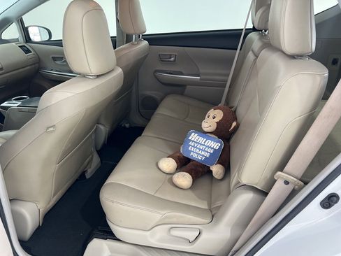 Used 2013 Toyota Prius V Two image 20