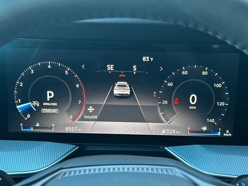 Used 2025 Nissan Murano SL image 23