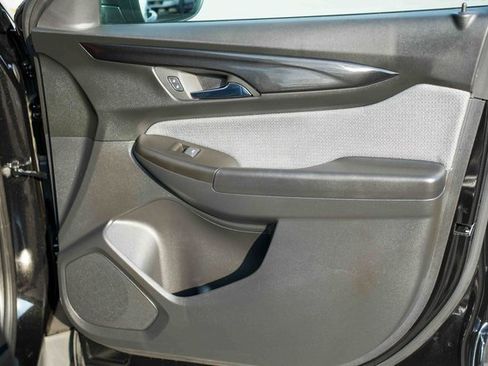 Used 2025 Chevrolet TrailBlazer LS w/ LS Convenience Package image 18