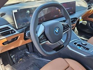 New 2026 BMW i4 eDrive40 video 3