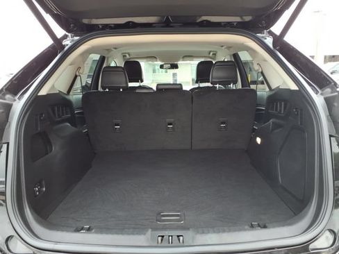 Certified 2023 Ford Edge Titanium AWD/4WD image 8