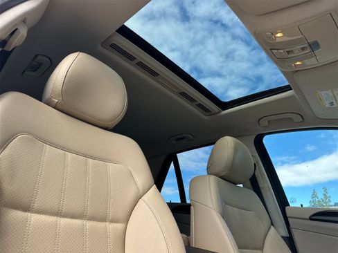 Used 2018 Mercedes-Benz GLE 350 image 18