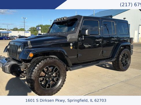 Used 2017 Jeep Wrangler Unlimited Sahara AWD/4WD image 1