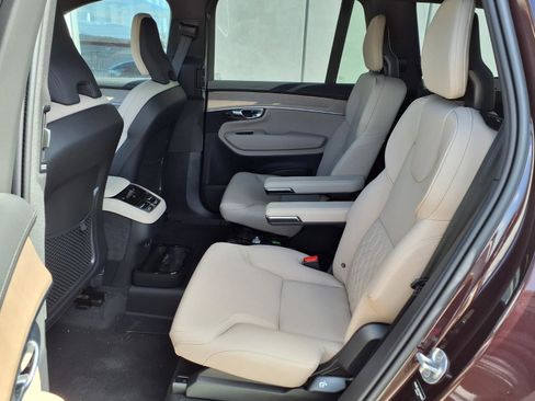 New 2026 Volvo XC90 B6 Plus w/ Protection Package Premier image 8