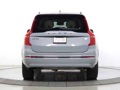 Certified 2024 Volvo XC90 T8 Plus AWD/4WD image 8