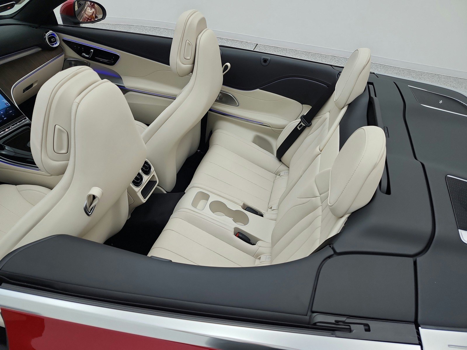 New 2027 Mercedes-Benz CLE 450 4MATIC Cabriolet image 11