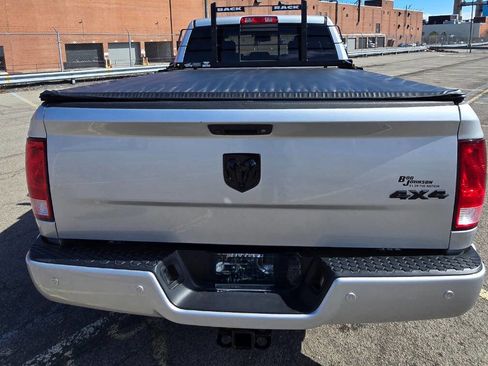 Used 2018 RAM 2500 Big Horn w/ Sport Appearance Group image 6