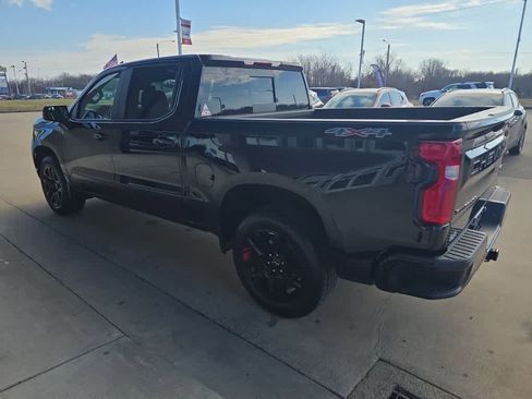 Used 2022 Chevrolet Silverado 1500 RST w/ Redline Edition image 8