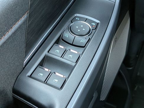 Certified 2025 Ford F150 Lariat w/ Equipment Group 501A Mid image 27