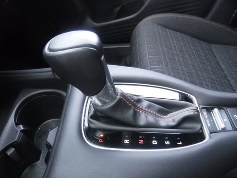 Used 2023 Honda HR-V Sport image 18