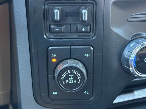 Certified 2022 Ford F150 Lariat AWD/4WD image 15