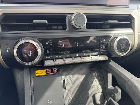 Certified 2024 Toyota Tacoma TRD Off-Road w/ TRD Off Road Premium Package AWD/4WD image 13