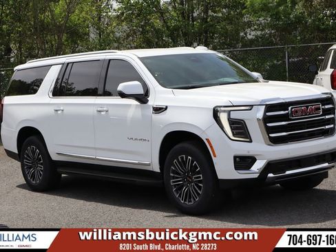 New 2026 GMC Yukon XL Elevation AWD/4WD image 1