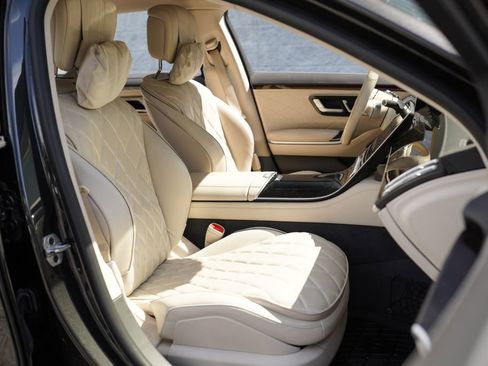 Used 2022 Mercedes-Benz S 500 4MATIC image 25