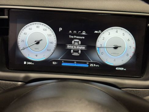 Used 2024 Hyundai Tucson Limited image 28