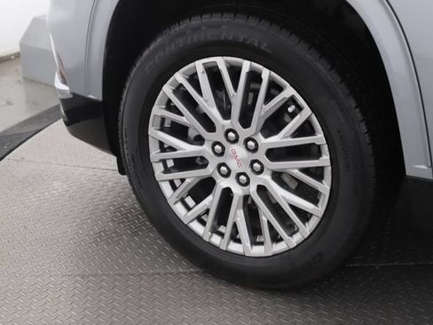 Used 2026 GMC Acadia Denali w/ LPO, Floor Liner Package AWD/4WD image 13