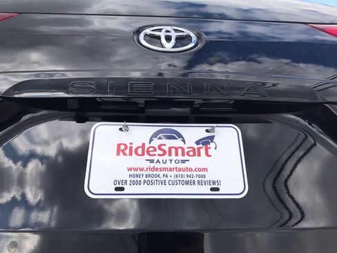 Used 2019 Toyota Sienna XLE AWD/4WD image 36