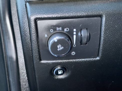 Used 2014 Jeep Grand Cherokee Limited AWD/4WD image 47