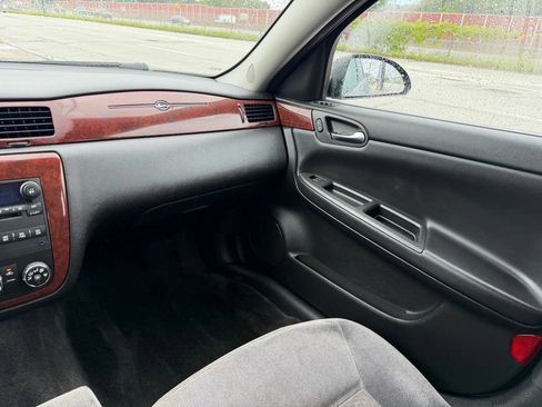 Used 2010 Chevrolet Impala LS FWD image 24
