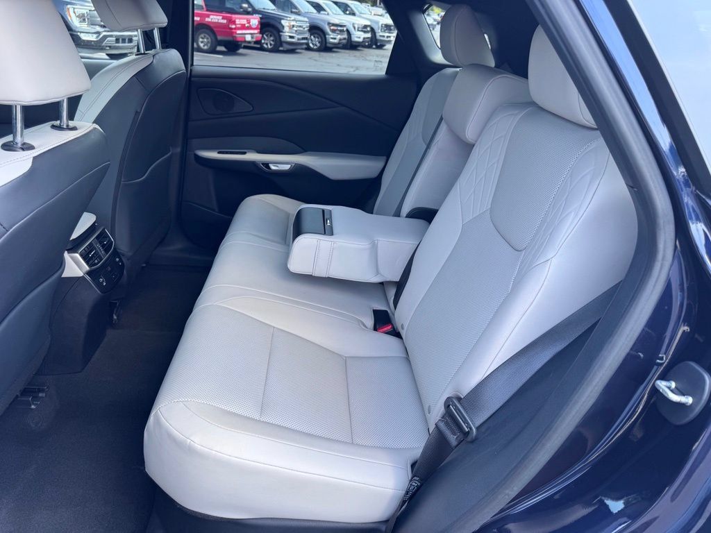 Used 2023 Lexus RX 350 Premium w/ Accessory Package (Z1) FWD image 34